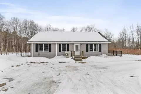 10 Russell Farm Rd, Winchendon, MA 01475