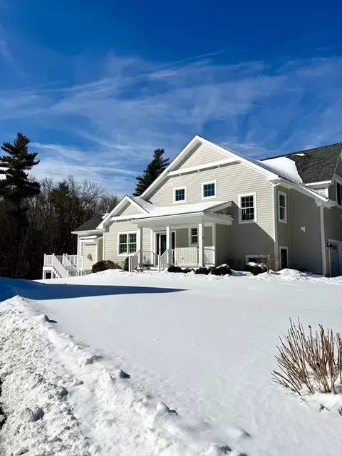 20 Split Rock Ln, Mattapoisett, MA 02739