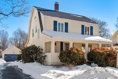 28 Rice St, Wellesley, MA 02481