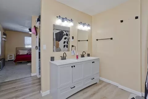 23 Jackson St, Chicopee, MA 01020 photo 16