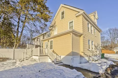 23 Jackson St, Chicopee, MA 01020 photo 20