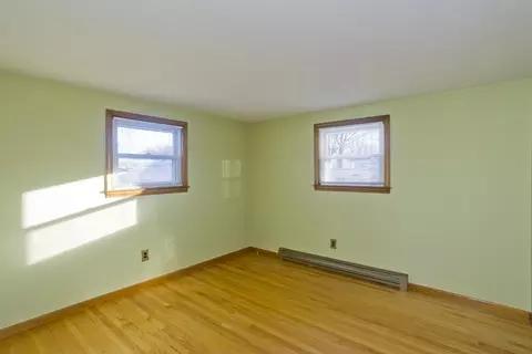 35 Mount Vernon Rd, Chicopee, MA 01013 photo 10