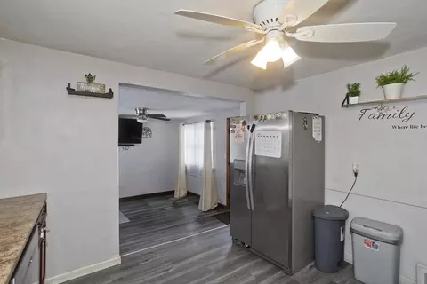 70 Chateaugay St, Chicopee, MA 01020 photo 5