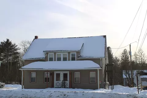 25 Quinebaug Rd, Dudley, MA 01571