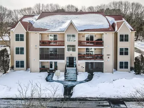 29 Randolph Dr #29, Tewksbury, MA 01876