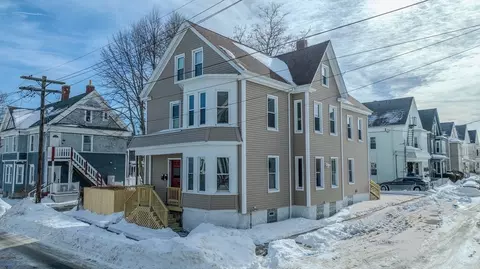 74 Locust St, New Bedford, MA 02740