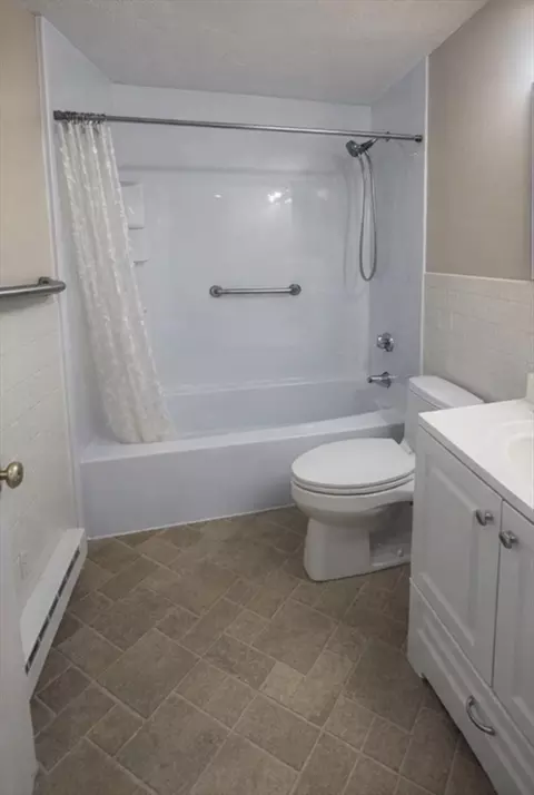 22 Maple Ave, Danvers, MA 01923 photo 5