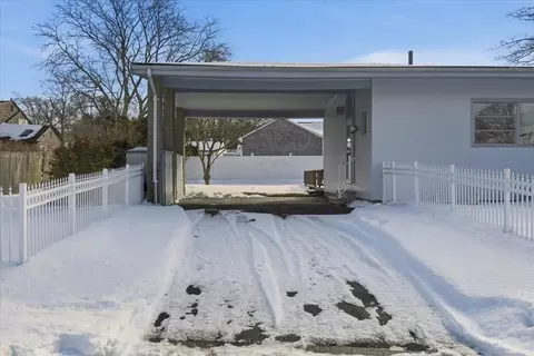 27 Kane St, Fall River, MA 02720 photo 6