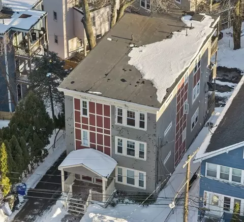 4 Sunnyside St # -6, Hyde Park, MA 02136