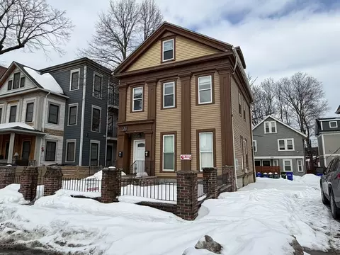 102 Mount Pleasant Ave, Boston, MA 02119