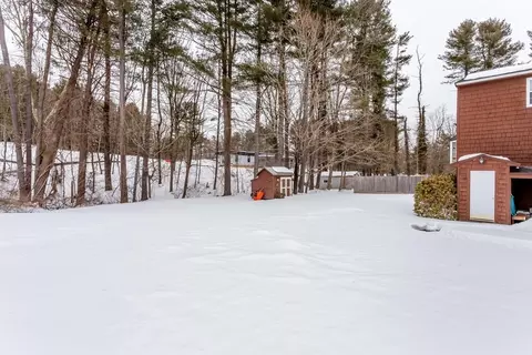 Exterior - 20 Forrest Rd, Walpole, MA 02081 photo 4 of 5
