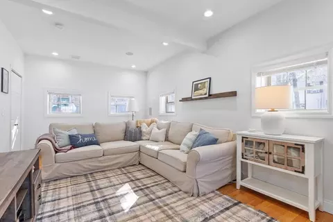 31 Elm St, Upton, MA 01568 photo 12