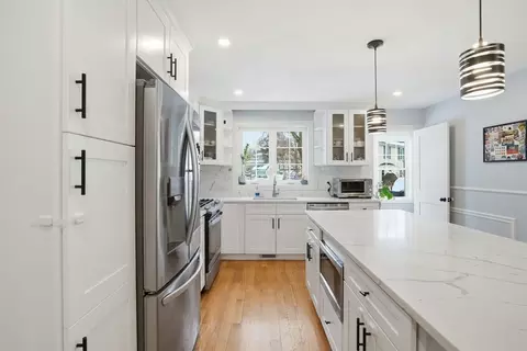 27 Pine St #27, Dedham, MA 02026 photo 5