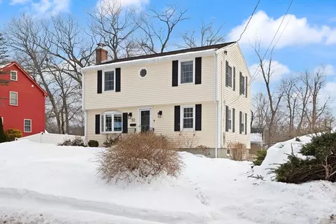 Exterior - 50 Forest St, Reading, MA 01867 photo 2 of 8