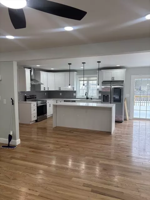 Kitchen - 106 Almira, Springfield, MA 01119 photo 3 of 7