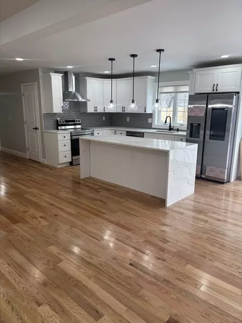 Kitchen - 106 Almira, Springfield, MA 01119 photo 5 of 7