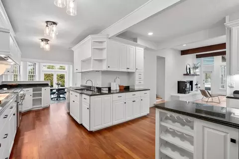 85 Schoolmaster Ln, Dedham, MA 02026 photo 7