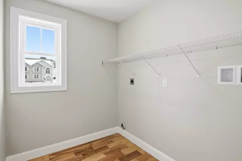 12 Benham St, Worcester, MA 01604 photo 17