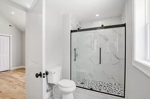 12 Benham St, Worcester, MA 01604 photo 18