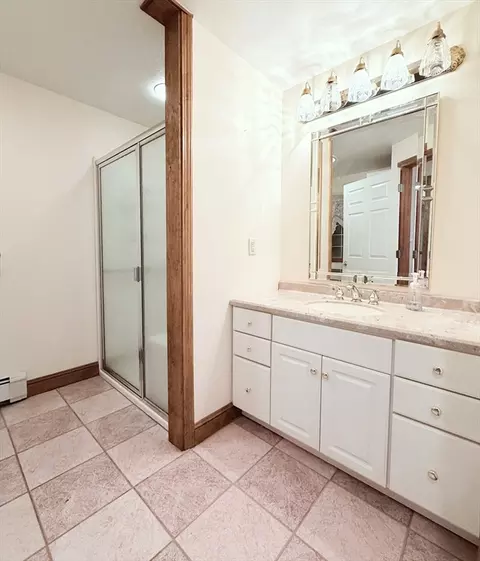 Bath - 22 Oakdale Rd, Canton, MA 02021 photo 4 of 5