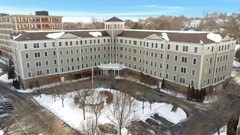 8 Crowninshield St #410, Peabody, MA 01960
