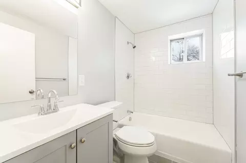 15 Staples Ave #31, Everett, MA 02149 photo 16