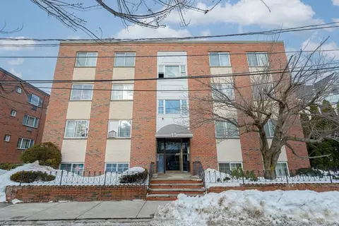 15 Staples Ave #31, Everett, MA 02149 photo 21