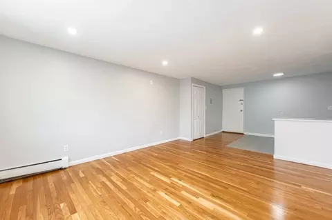 15 Staples Ave #31, Everett, MA 02149 photo 8