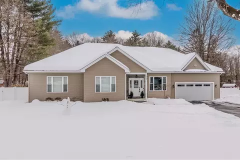 980 Center St, Ludlow, MA 01056