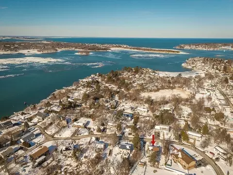 13 Honeysuckle Rd, Gloucester, MA 01930 photo 30
