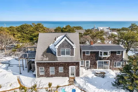 85 Rockwell Ave, Wellfleet, MA 02667