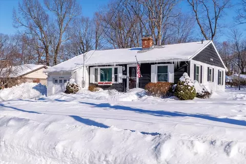 134 Jamieson Rd, Holden, MA 01520