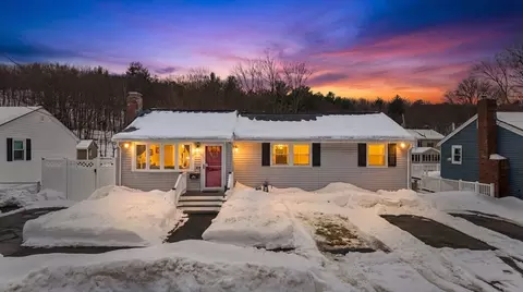 4 Pulver Dr, Peabody, MA 01960