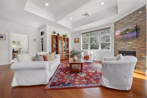 Living - 7 Executive Dr #233, Stoneham, MA 02180 photo 2 of 3