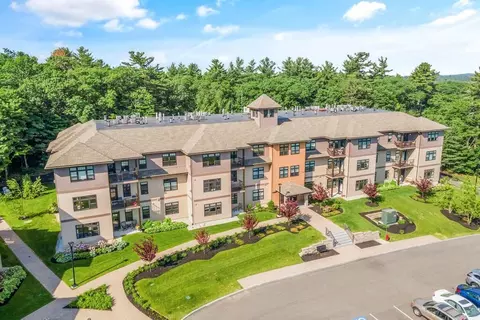 7 Executive Dr #233, Stoneham, MA 02180