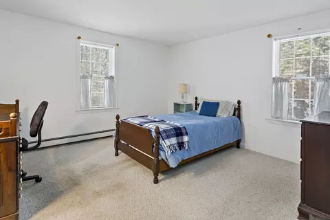 Bedroom - 30 Grant Breen Dr, Mashpee, MA 02649 photo 3 of 3