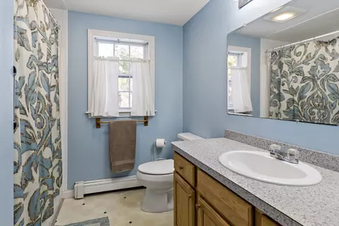 Bath - 30 Grant Breen Dr, Mashpee, MA 02649 photo 2 of 2