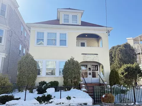 70-72 Harvest St, Dorchester, MA 02125