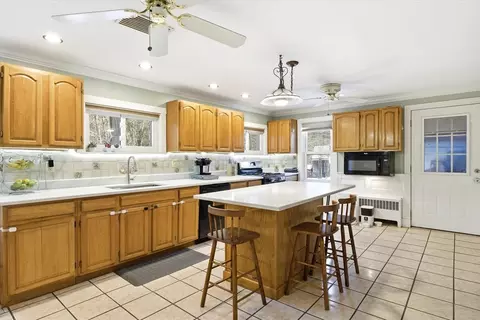 16 Worcester Rd, Townsend, MA 01469 photo 7