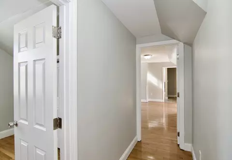 63 Bay St, Springfield, MA 01109 photo 18