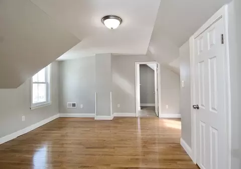 63 Bay St, Springfield, MA 01109 photo 20