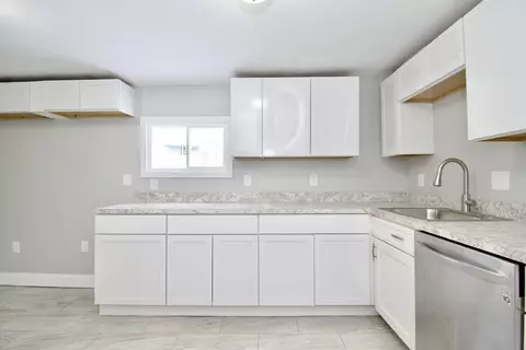 63 Bay St, Springfield, MA 01109 photo 8
