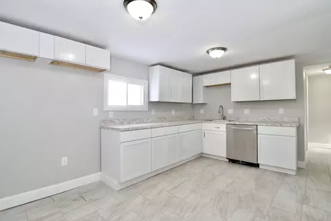 63 Bay St, Springfield, MA 01109 photo 7