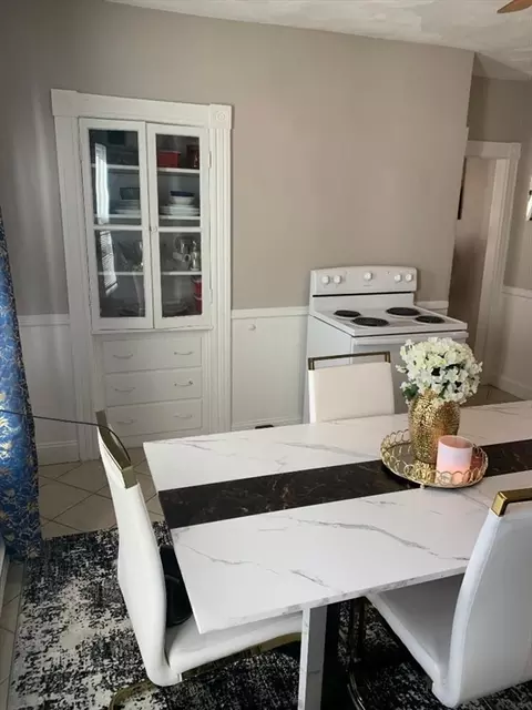Dining - 6 Beckman St, Worcester, MA 01607 photo 3 of 5