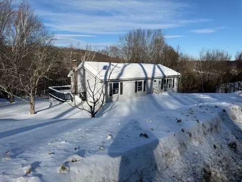 352 Reed St, Warren, MA 01083