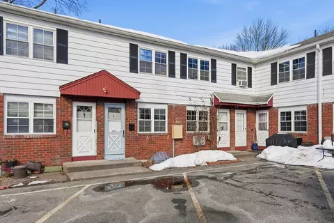 269 Chicopee St #6, Chicopee, MA 01013