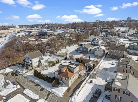 24 Valley St, Fall River, MA 02724 photo 19
