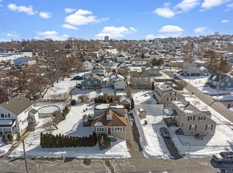 24 Valley St, Fall River, MA 02724 photo 20