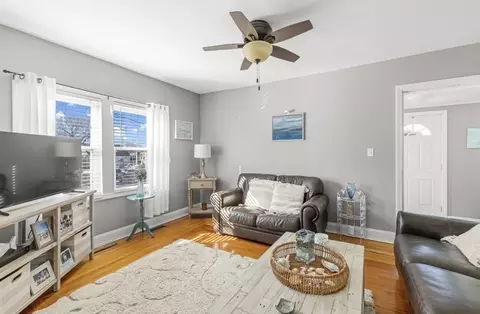24 Valley St, Fall River, MA 02724 photo 5