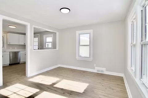 1088 Sumner Ave, Springfield, MA 01118 photo 18